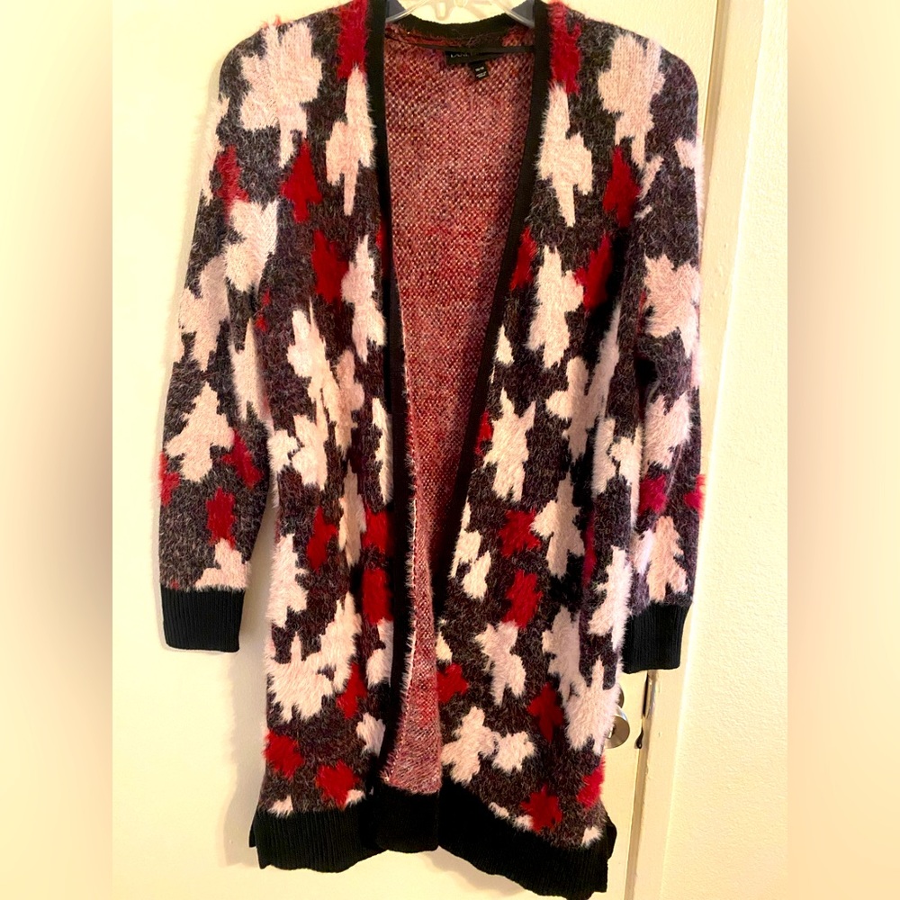 Beautiful Soft Lane Bryant Cardigan🌺 Great Condition